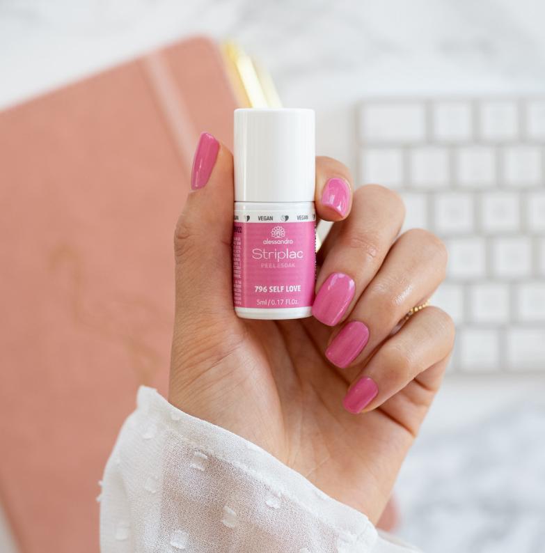 Striplac embrace yourself kit