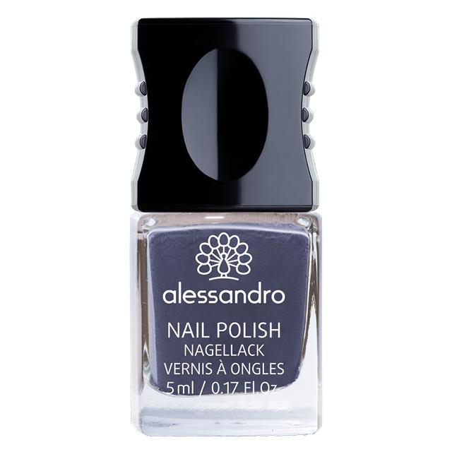 Coastal breeze nail polish