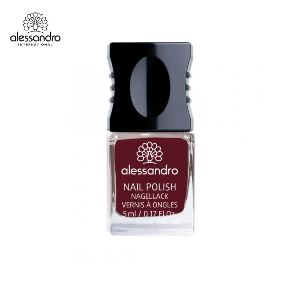 Aless in wonderland smalti