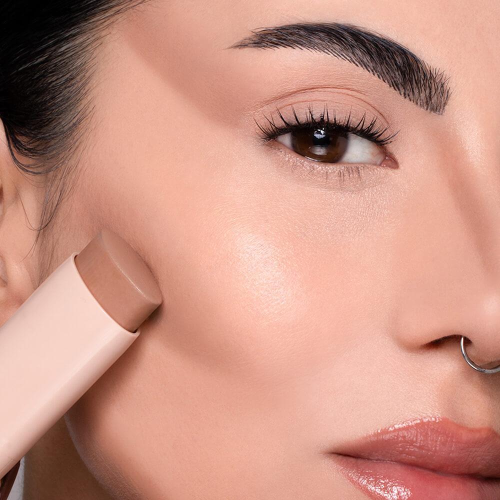 Identistick contour stick