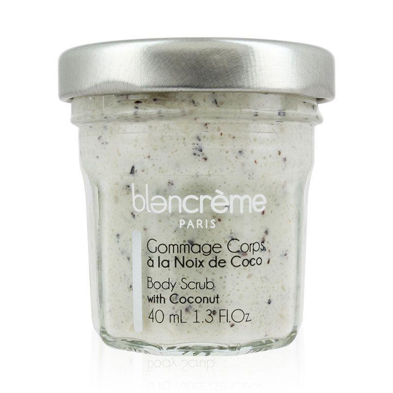 Scrub per il corpo nocce di cocco