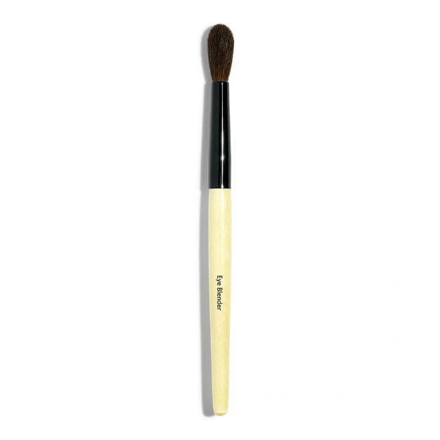 Eye blender brush
