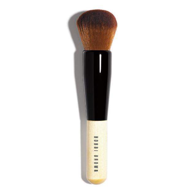 Full coverage face brush