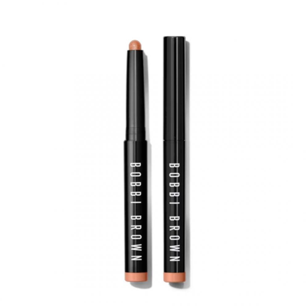 Long-wear cream shadow stick