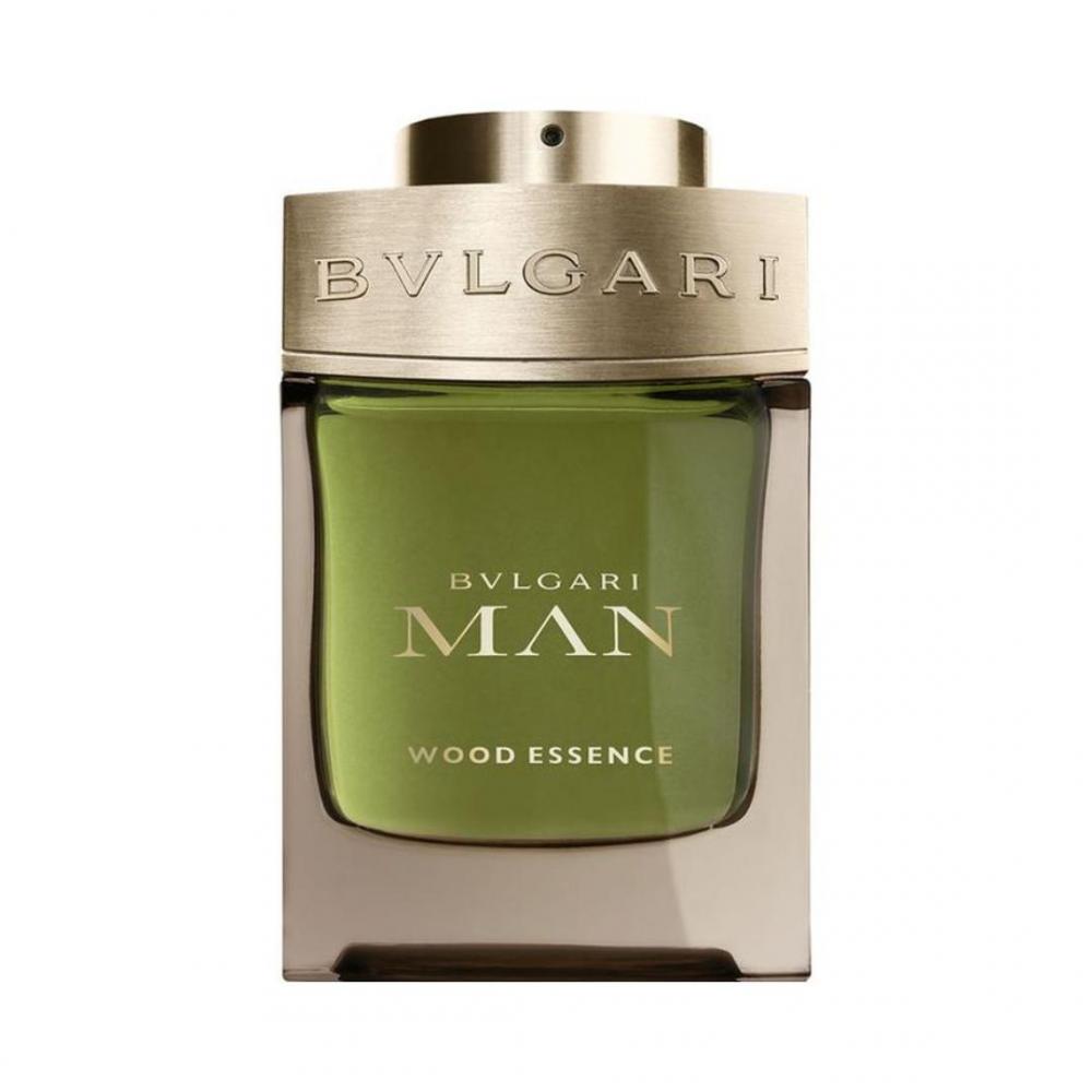 Man wood essence eau de parfum