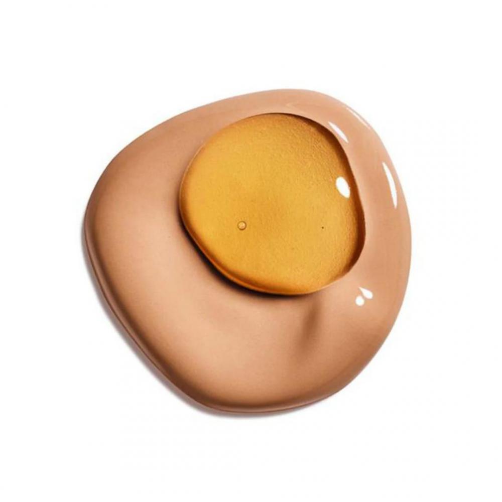 Double serum foundation - 2-in-1 hybrid foundation