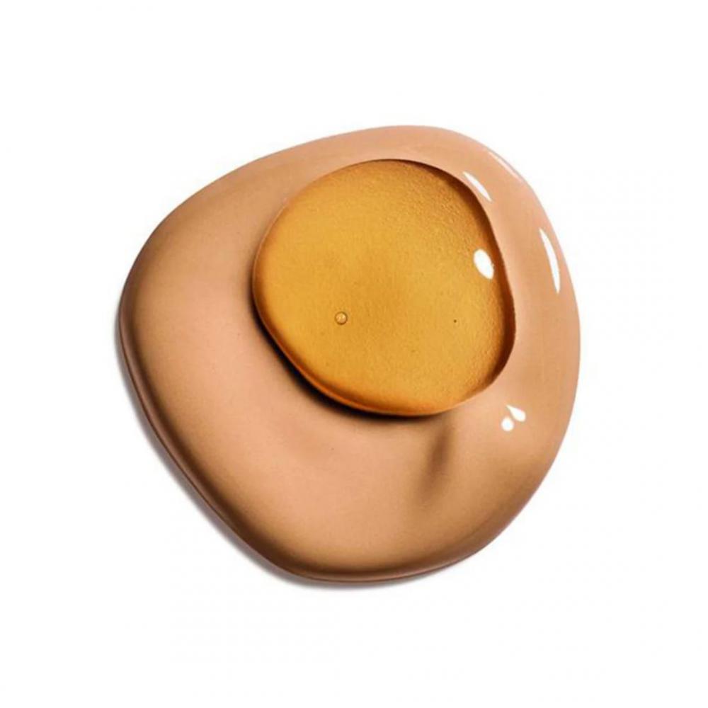 Double serum foundation - 2-in-1 hybrid foundation