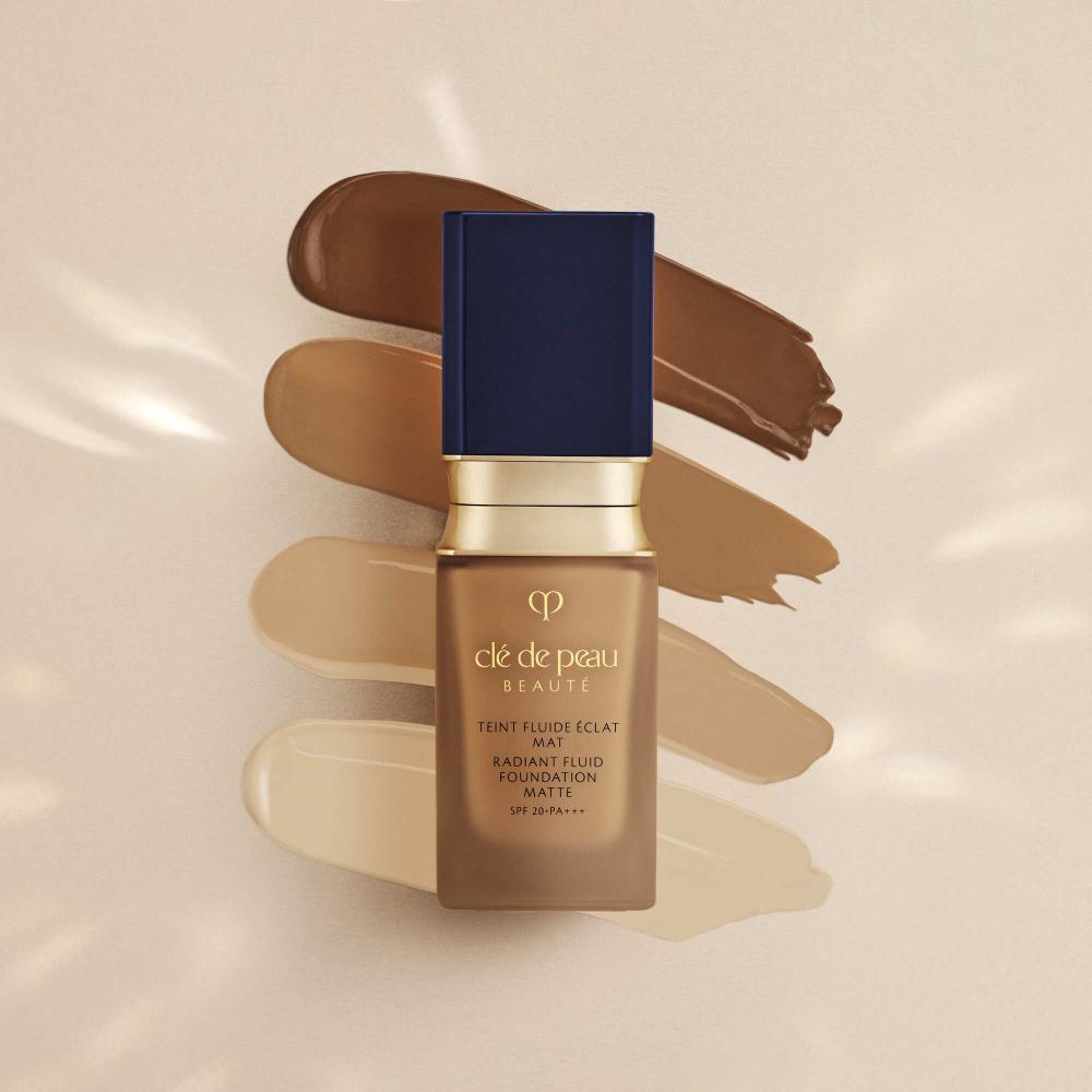 Radiant fluid foundation matte