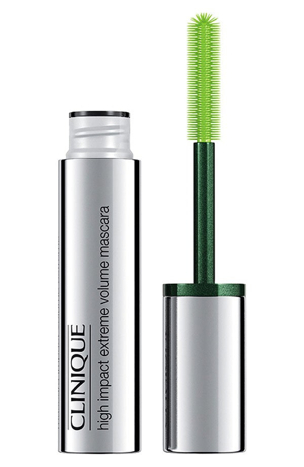 High impact extreme volume mascara