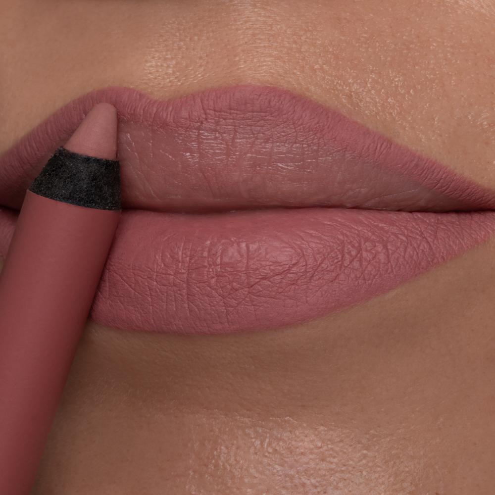 Stay on me lip liner