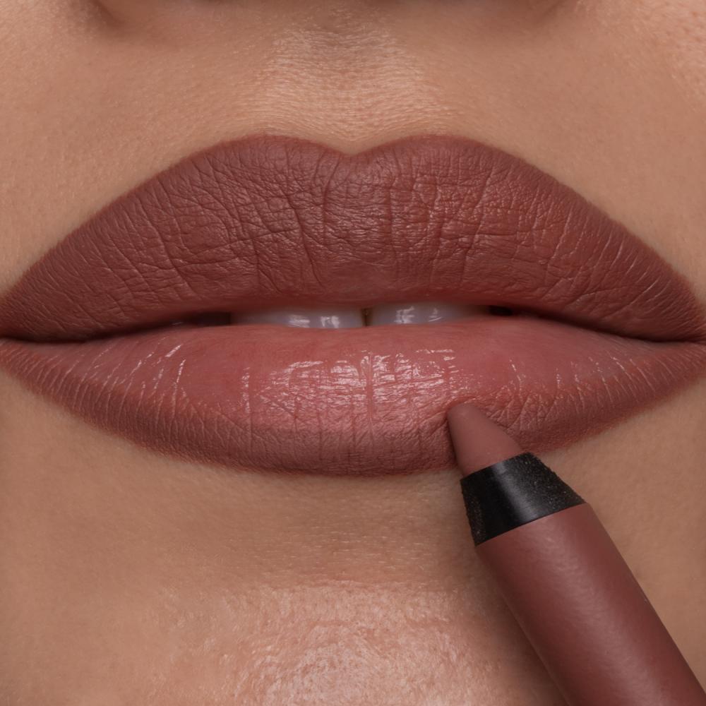 Stay on me lip liner