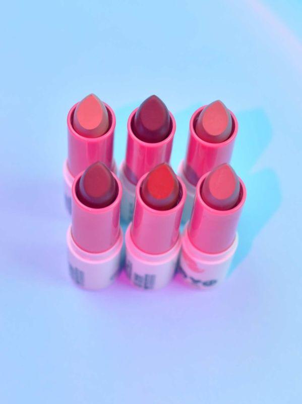 Juicy lipstick red velvet