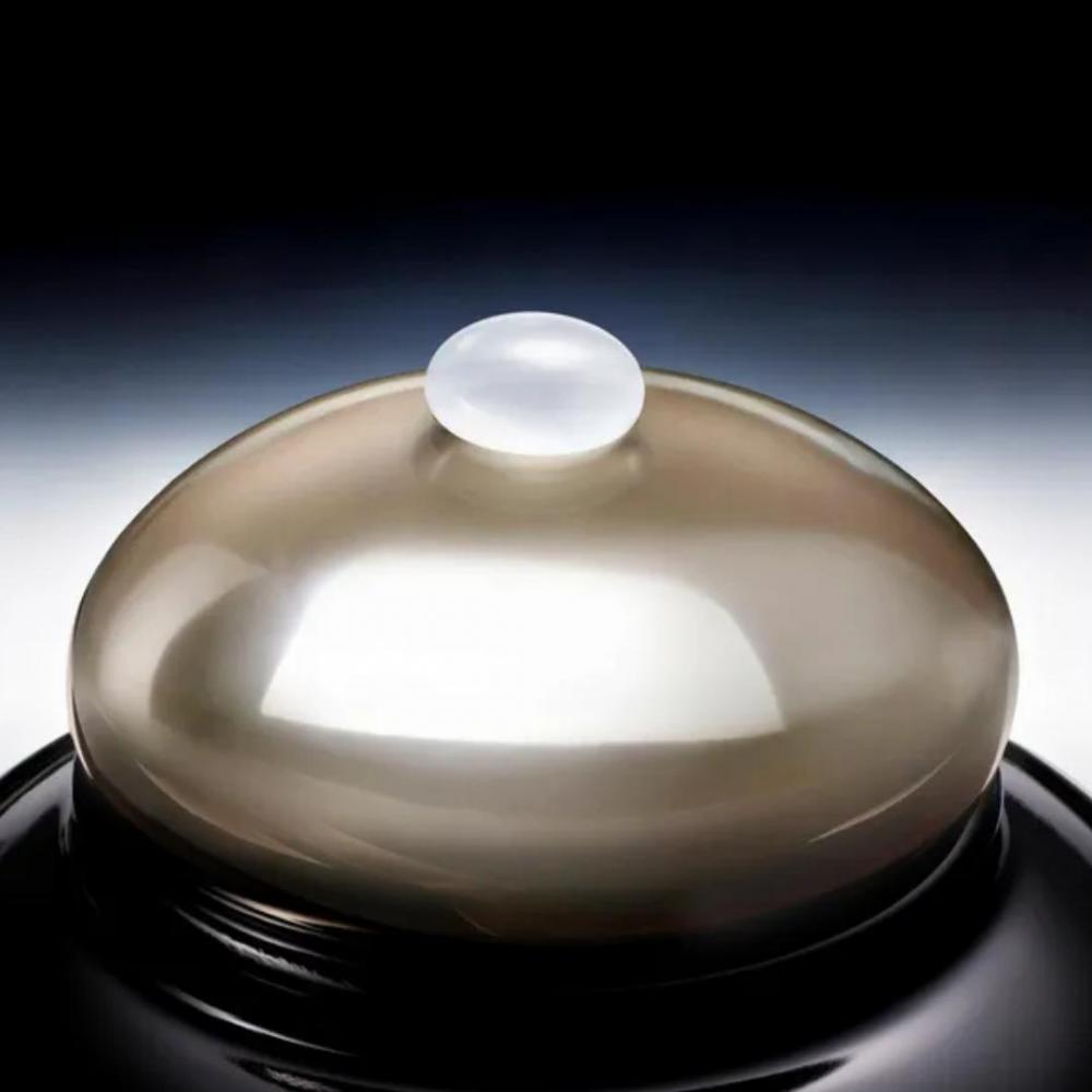 Re-plasty age recovery eye and face contour concentrate