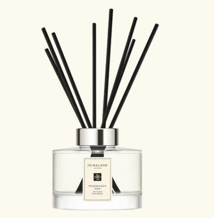 Pomegranate noir scent surround