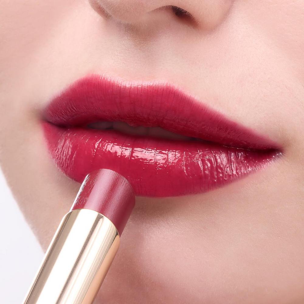 Moisture intense lipstick refill