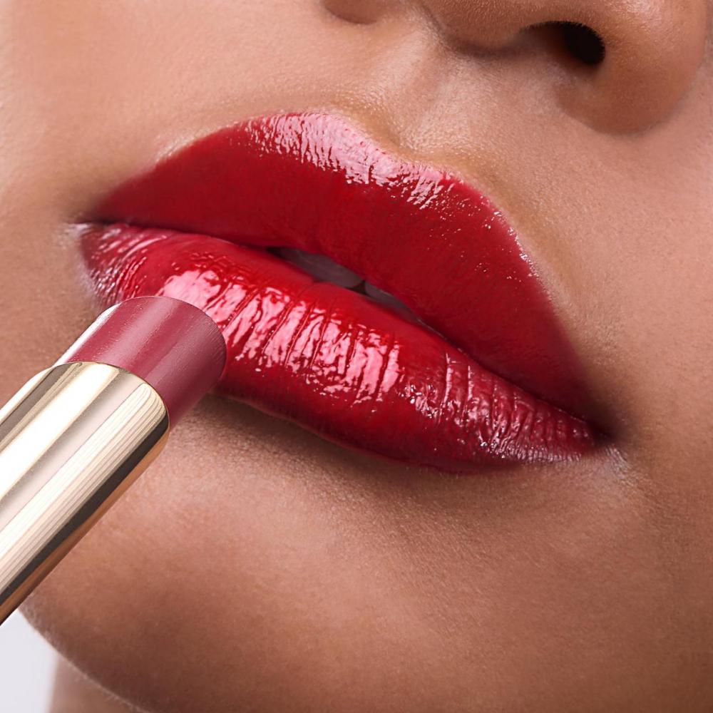 Moisture intense lipstick refill