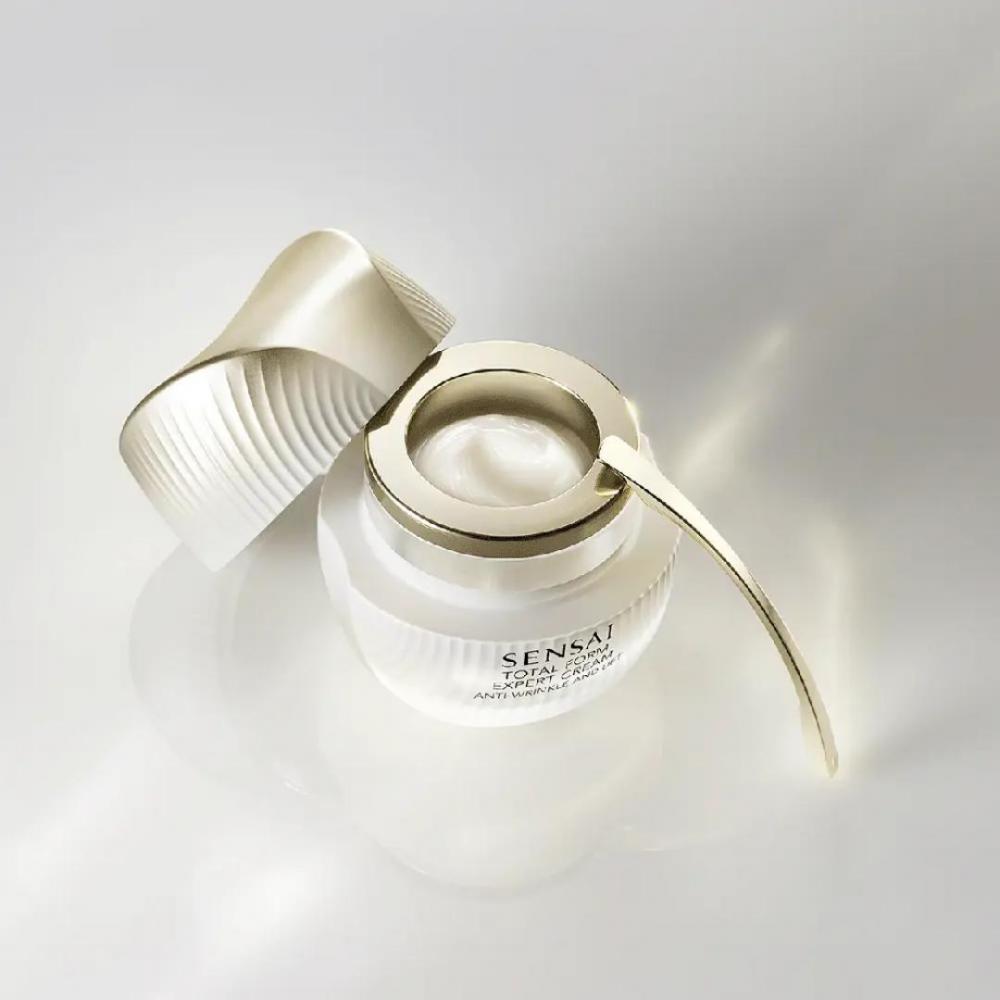 Sensai total form expert cream – crema antirughe e antietà rassodante
