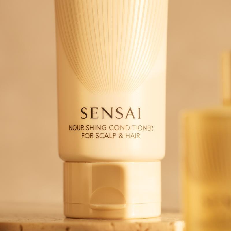 Nourishing conditioner for scalp & hair