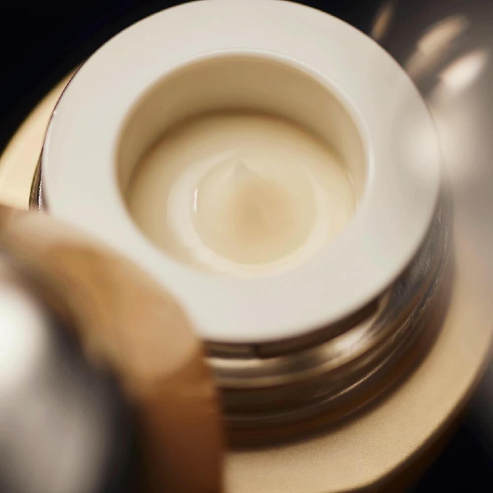 Ultimate the eye cream