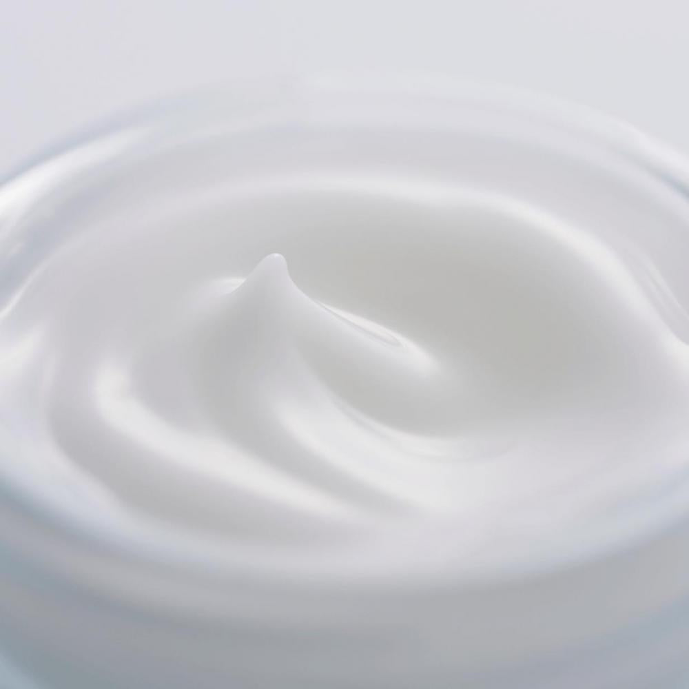 Cellular performance fresh cream