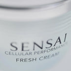 Cellular performance fresh cream