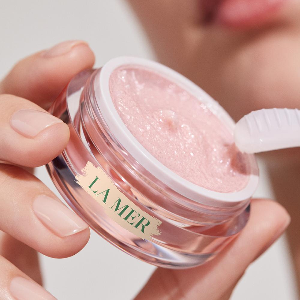 The lip polish