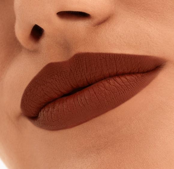 Locked kiss 24hr lipstick