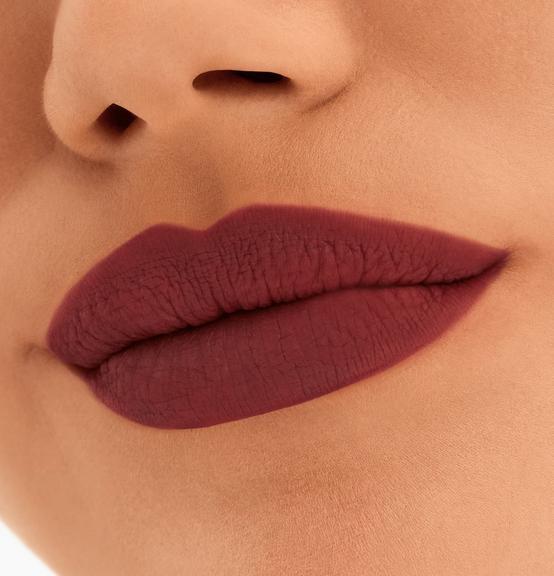 Locked kiss 24hr lipstick