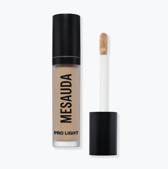 Pro light concealer correttore fluido