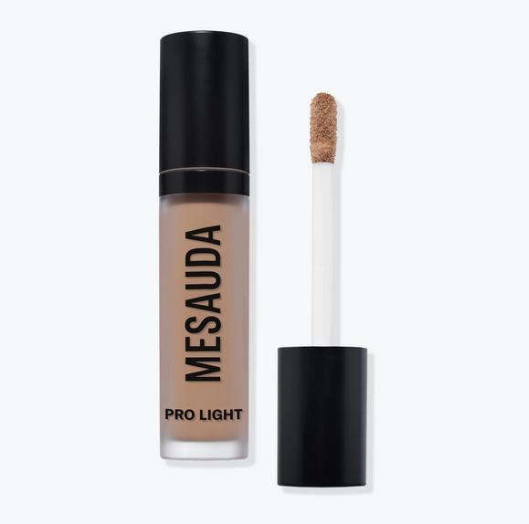 Pro light concealer correttore fluido
