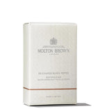 Re-charge black pepper barra di sapone esfoliante
