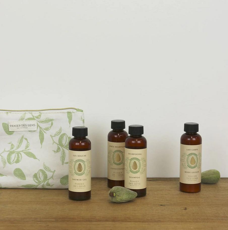 Kit da viaggio mandorla lenitiva