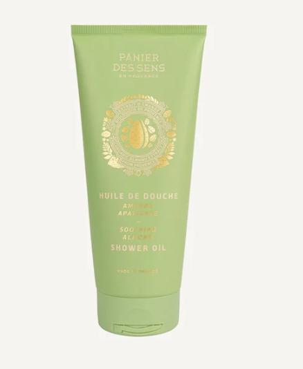 Mandorla lenitiva olio sotto la doccia