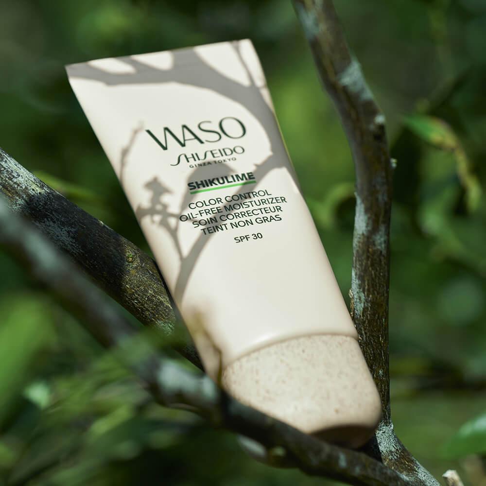 Waso shikulime color control oil-free moisturizer spf30