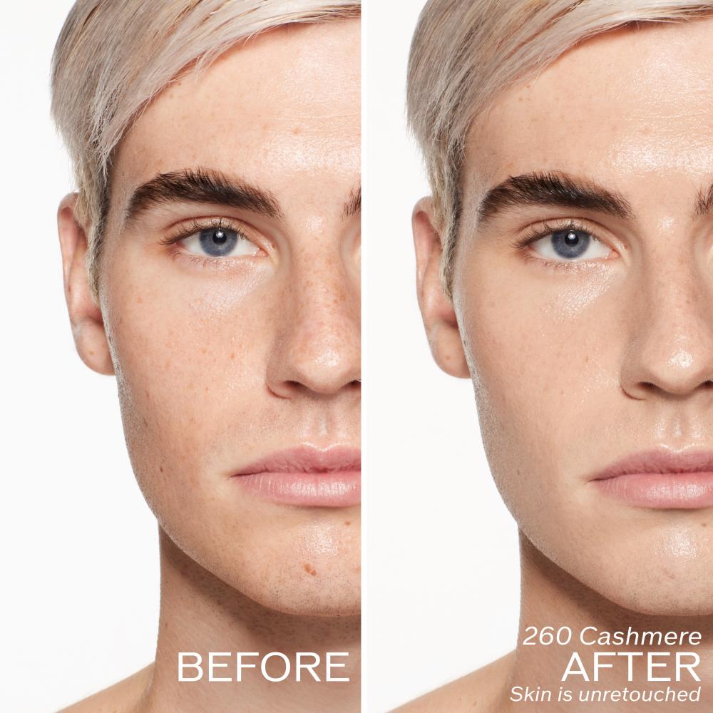 Revitalessence skin glow foundation