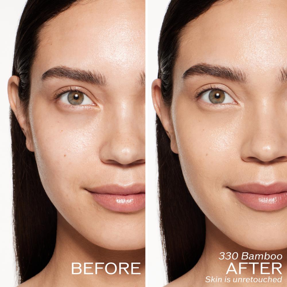 Revitalessence skin glow foundation