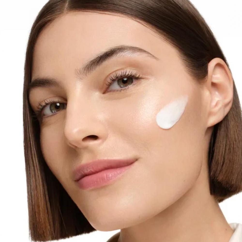 Deep cleansing foam  schiuma detergente