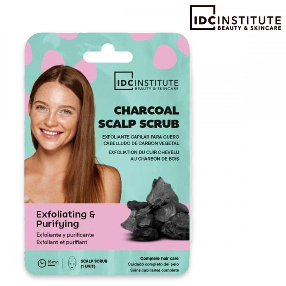 Maschera esfoliante per capelli al carbone