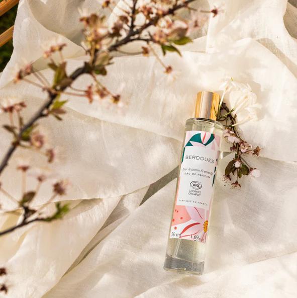 Jasmin e amandier eau de parfum bio fleur
