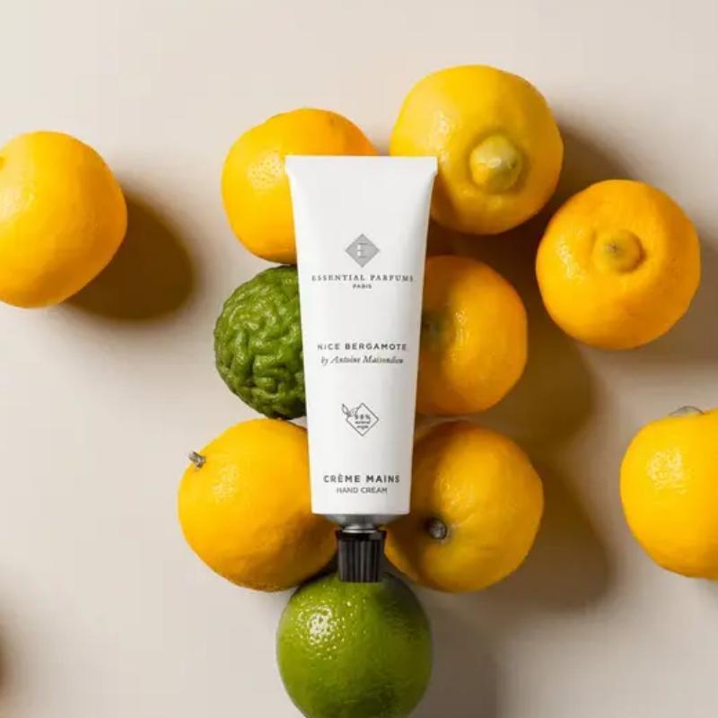 Nice bergamote by antoine maisondieu crema mani